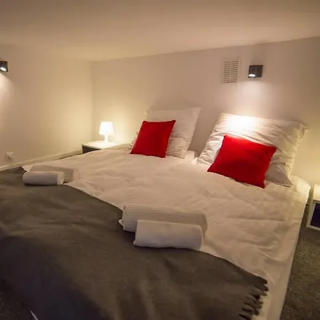 Heynow Apartment